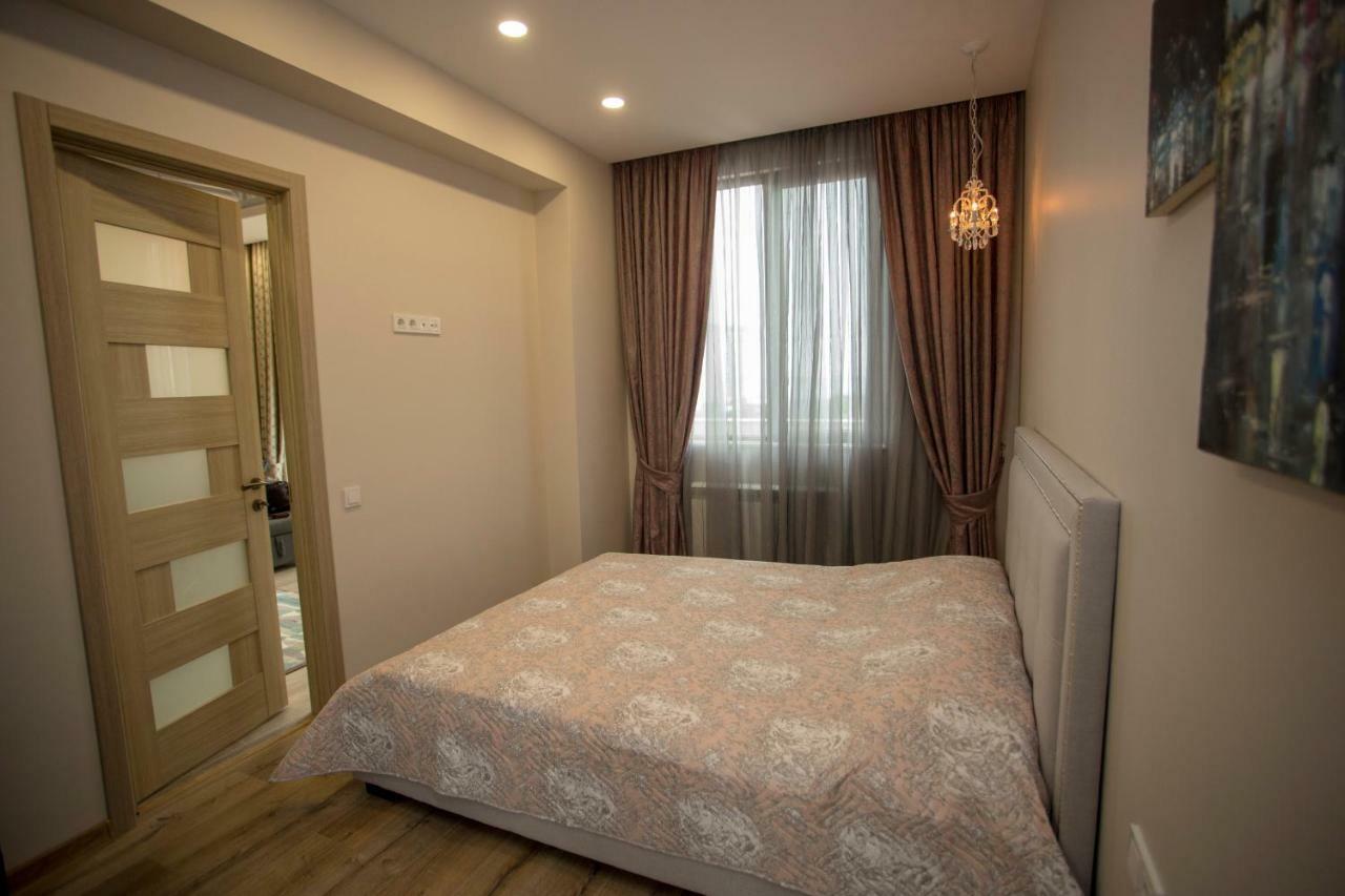 Nano'S Exclusive Fashionable Apartment Batumi Exteriör bild
